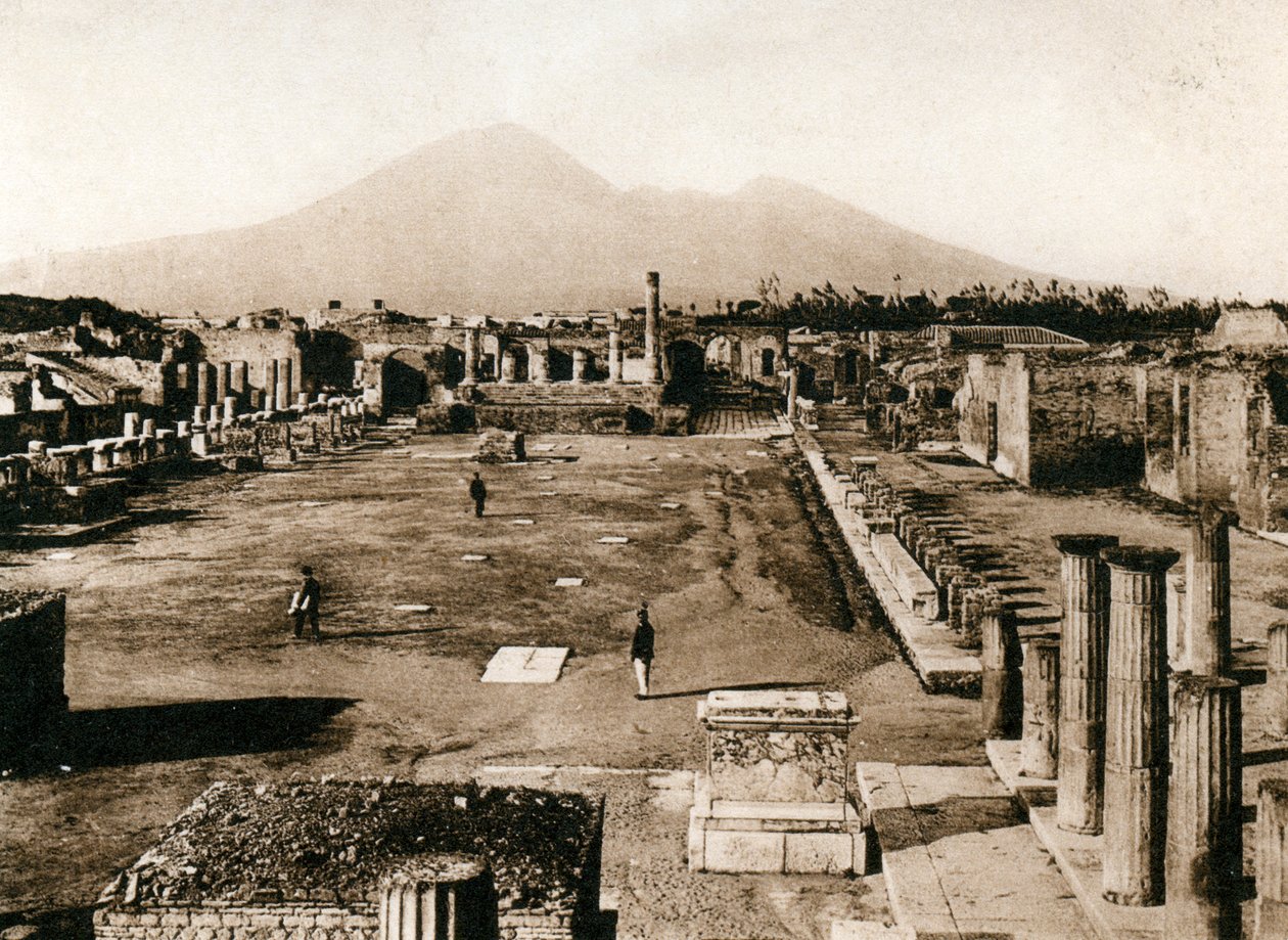 नागरिक मंच, पोम्पेई, इटली, c1900s द्वारा अज्ञात