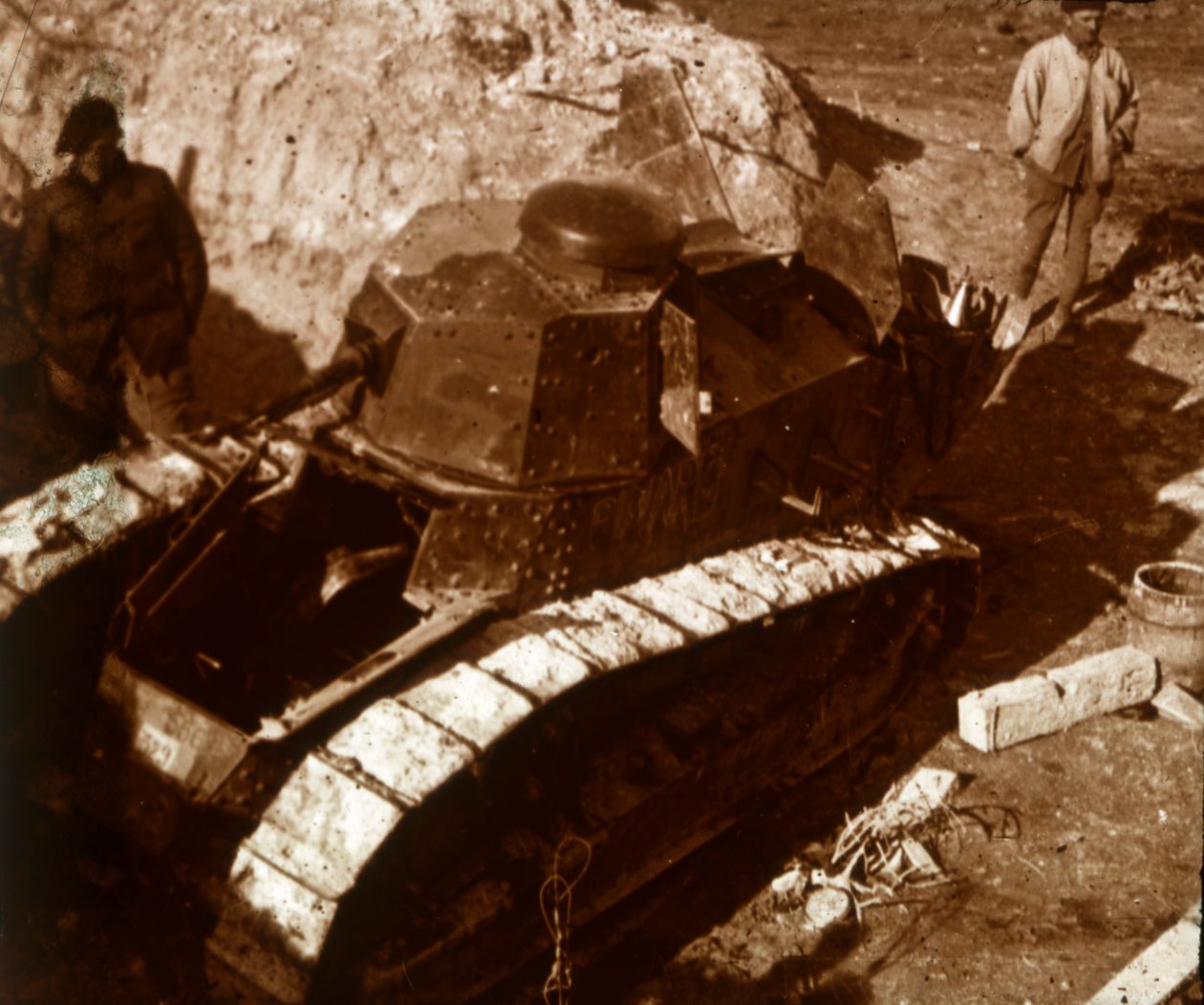 फ्रेंच टैंक, c1914-c1918 द्वारा अज्ञात