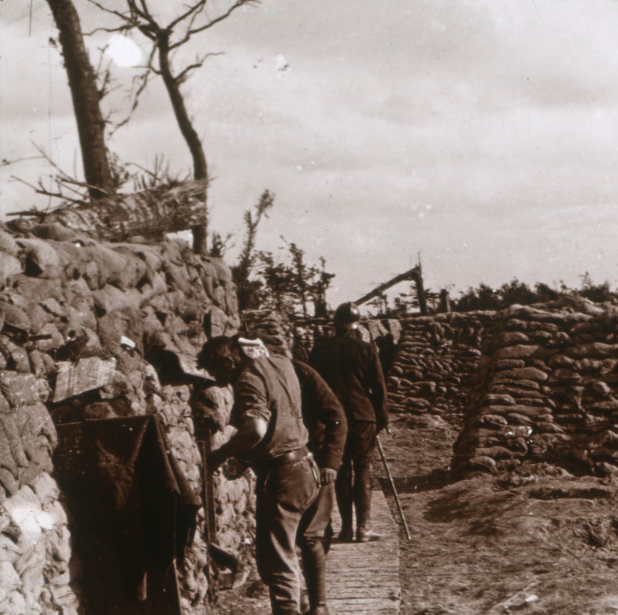 फ्रंट लाइन, डिक्सम्यूइड, बेल्जियम, c1914-c1918 द्वारा अज्ञात
