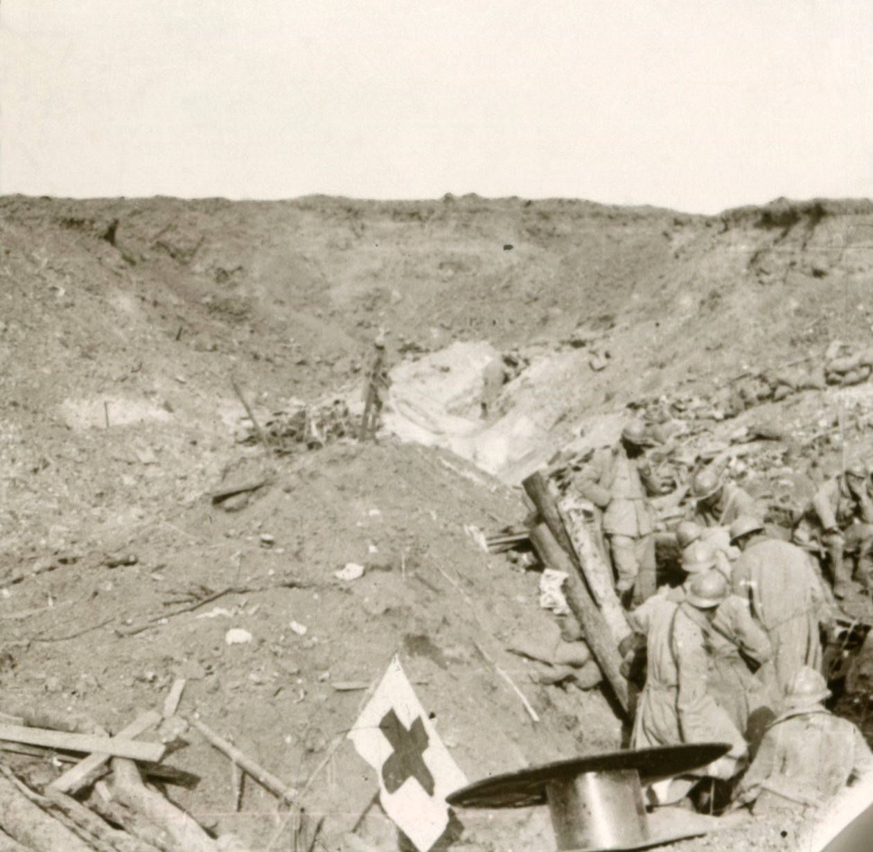 फ्रंट लाइन, सेलली-सेलिसल, उत्तरी फ्रांस, c1914-c1918 द्वारा अज्ञात