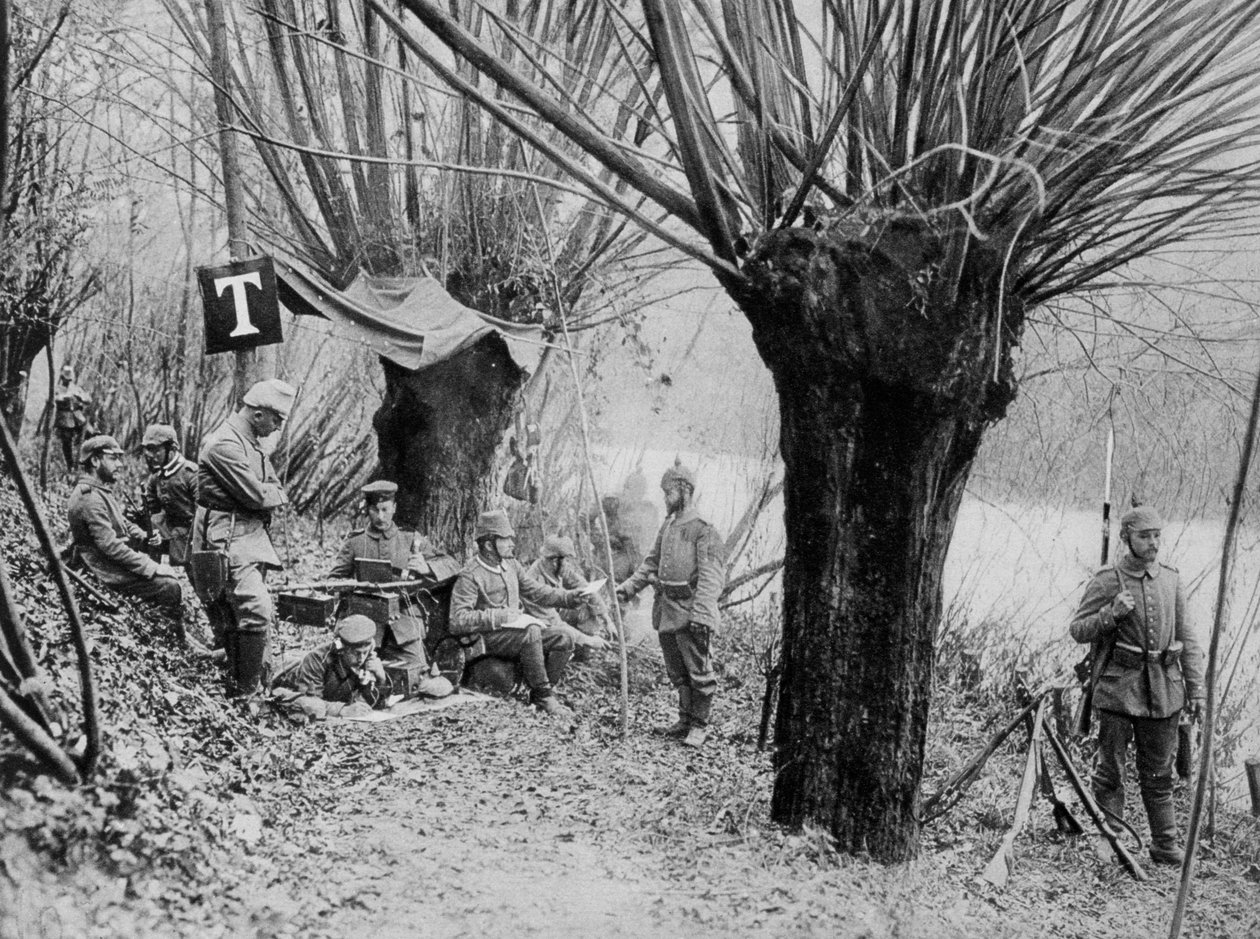 जर्मन क्षेत्र का टेलीफोन स्टेशन, आइज़ेन, फ्रांस, प्रथम विश्व युद्ध, 1915 द्वारा अज्ञात