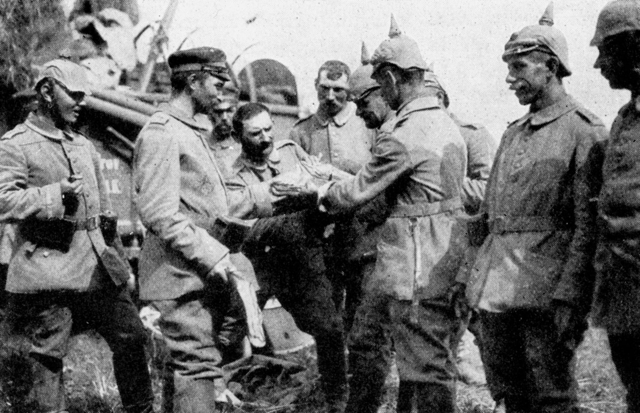 ब्रसेल्स, प्रथम विश्व युद्ध, 1914 के रास्ते पर दोपहर के राशन के लिए जर्मन सैनिक रुकते हैं द्वारा अज्ञात