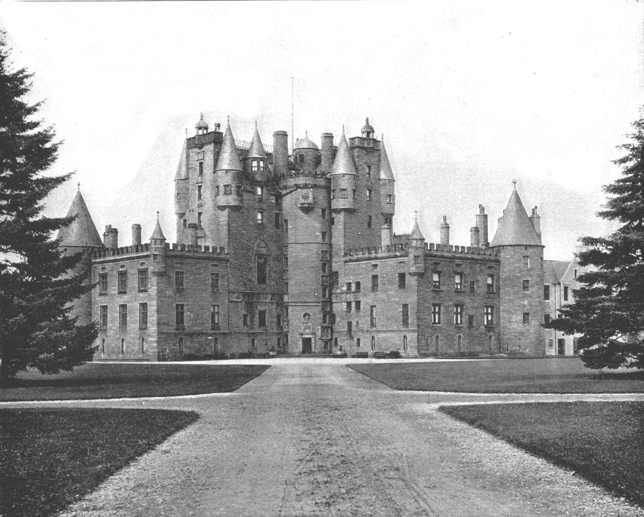 Glamis Castle, Forfar, स्कॉटलैंड, 1894। द्वारा अज्ञात