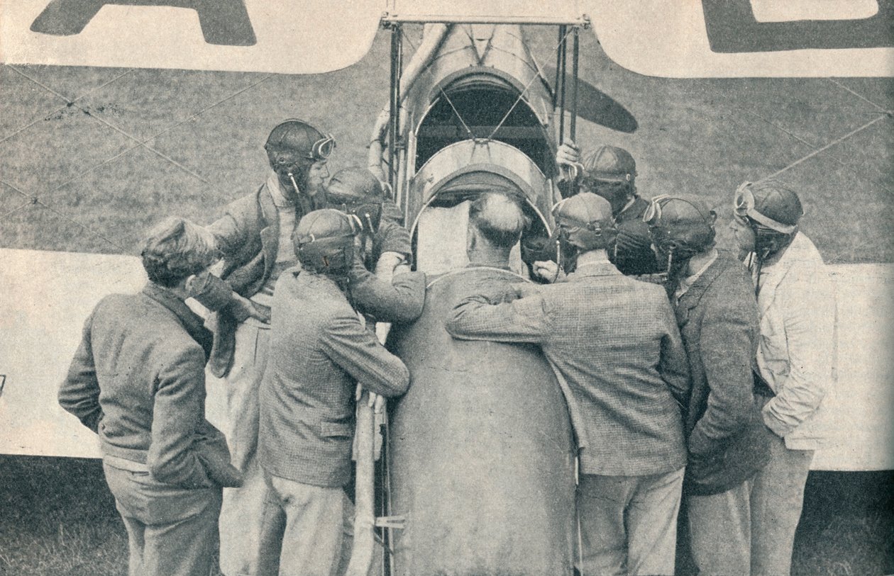 ग्राउंड इंस्ट्रक्शन मैप रीडिंग में, c1935 c1937 द्वारा अज्ञात