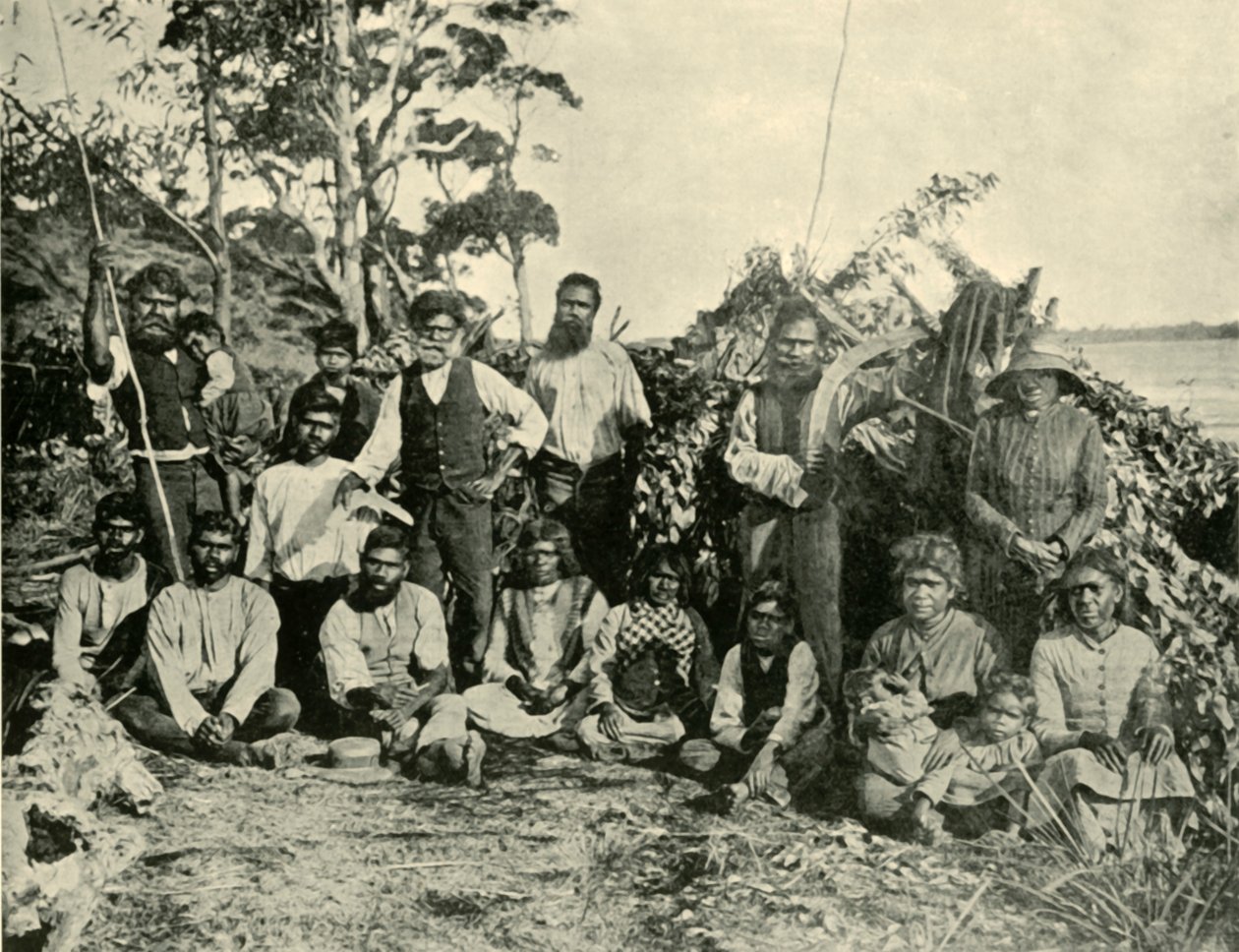 आदिवासी लोगों का समूह, लेक टायर्स, विक्टोरिया, ऑस्ट्रेलिया, 1901। द्वारा अज्ञात
