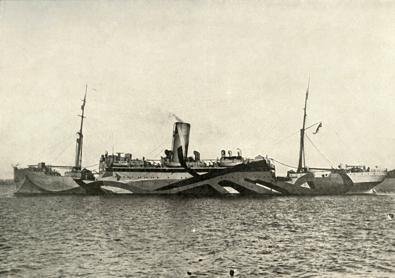 एचएम सहायक क्रूजर कोरोनाडो कैमोफ्लेज्ड, 1919। द्वारा अज्ञात