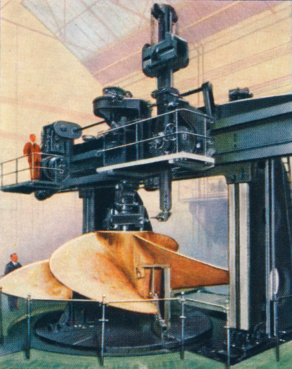 विशाल खड़ी बोरिंग मिल, 1938 द्वारा अज्ञात