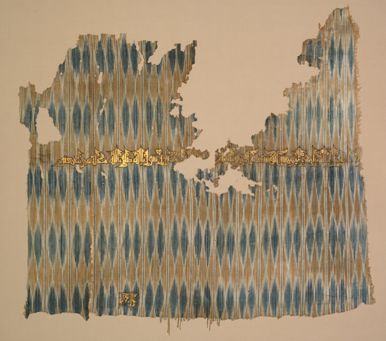 Ikat tiraz, 960-980.  द्वारा अज्ञात