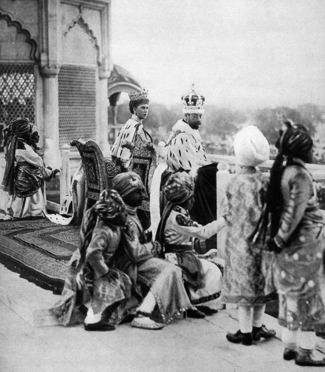 इंडियास रियासत के पन्ने, जॉर्ज वी और क्वीन मे दिल्ली, 1911, 1935 द्वारा अज्ञात