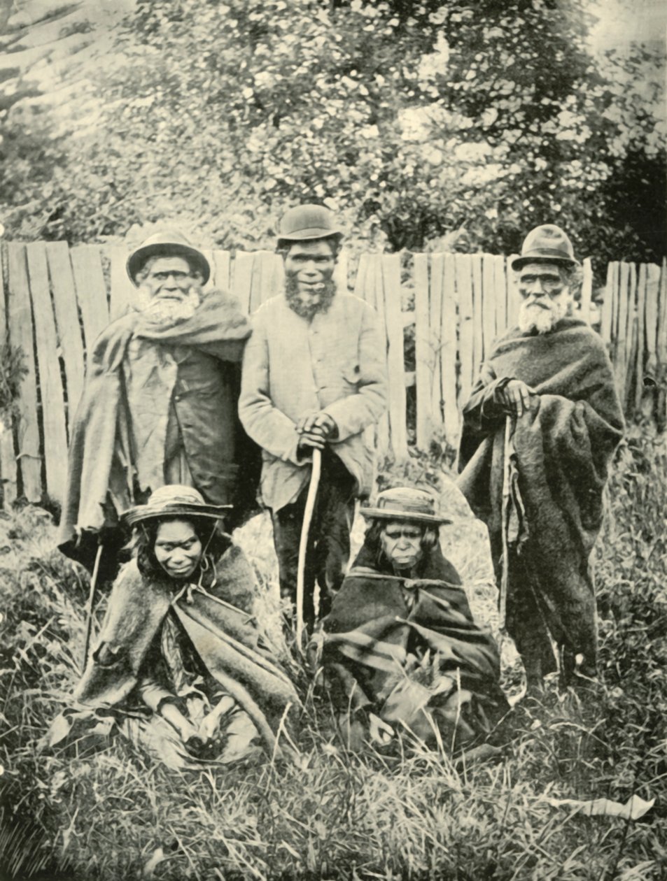 वेस्ट ऑस्ट्रेलिया के स्वदेशी लोग, 1901। द्वारा अज्ञात