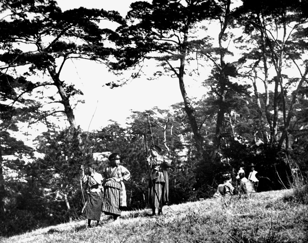 कोरिया के बच्चों के साथ खेल रहे जापानी बच्चे, 1900 द्वारा अज्ञात