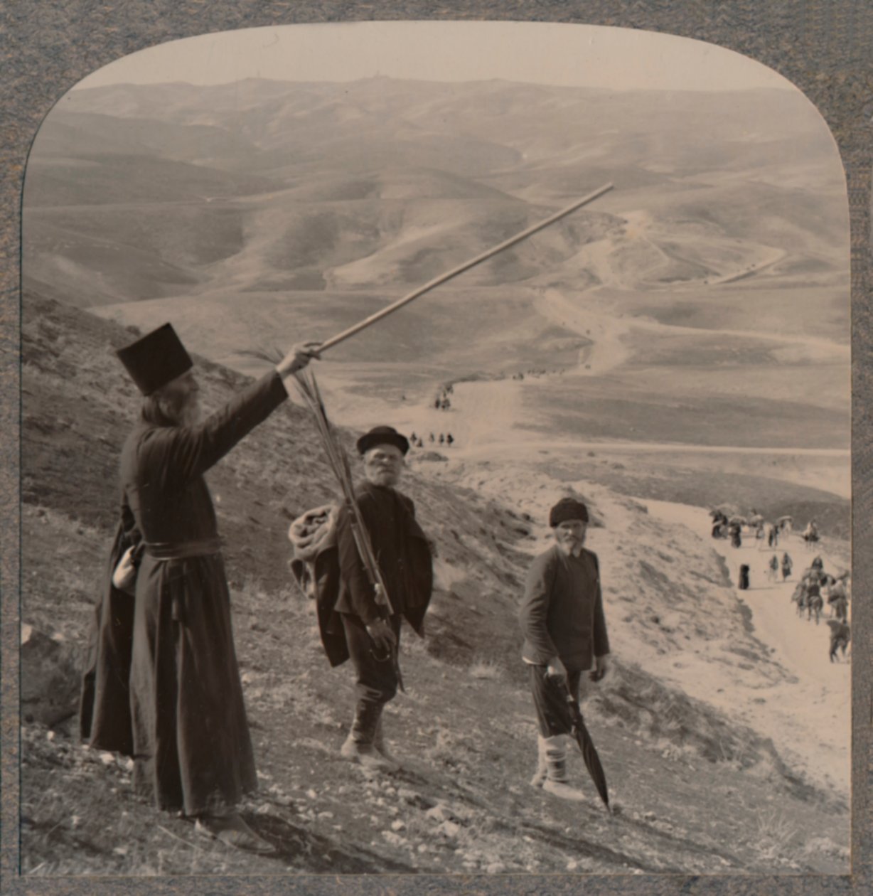 जेरिको रोड, समरिटन्स इन के पास, c1900 द्वारा अज्ञात