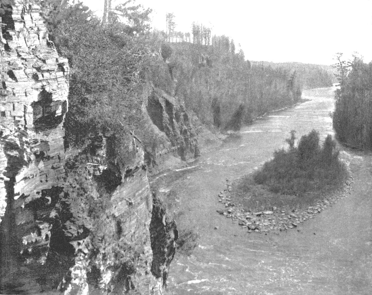 कामाबिस्टिका नदी, काकाबेका फॉल्स, कनाडा के नीचे, c1900। द्वारा अज्ञात