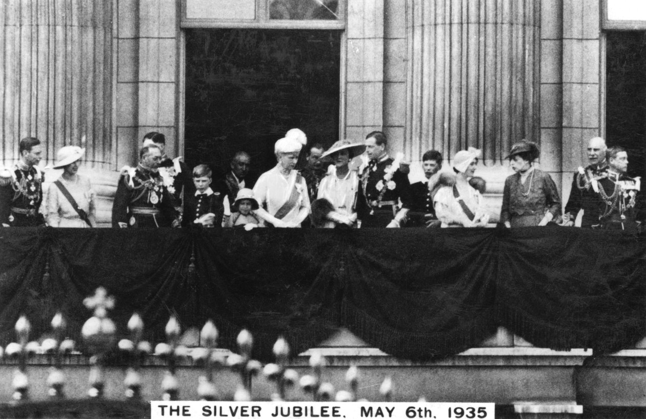 किंग जॉर्ज बनाम सिल्वर जुबली, लंदन, 6 मई, 1935 द्वारा अज्ञात