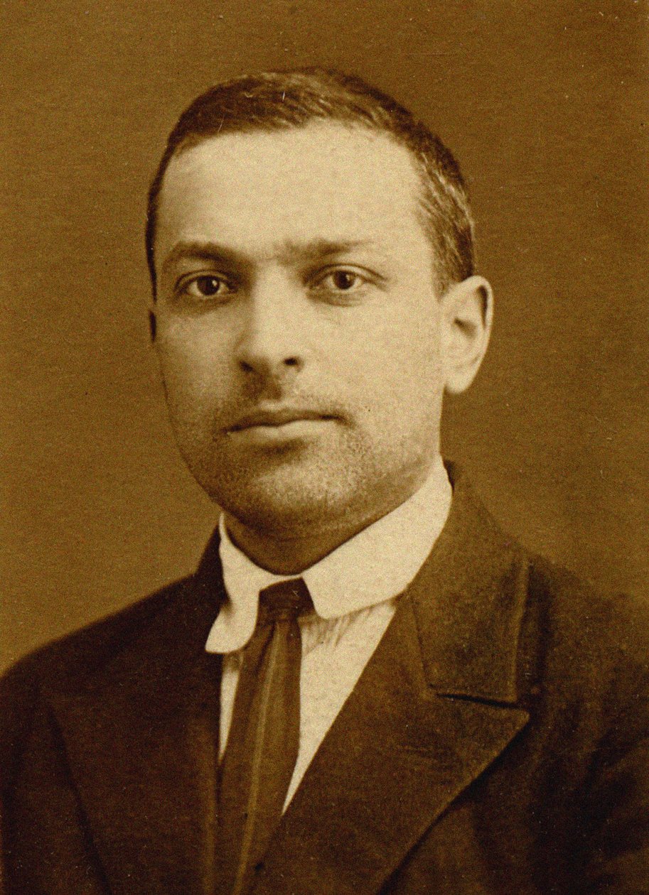 लेव शिमोनोविच विगोत्स्की 1896-1934 द्वारा अज्ञात