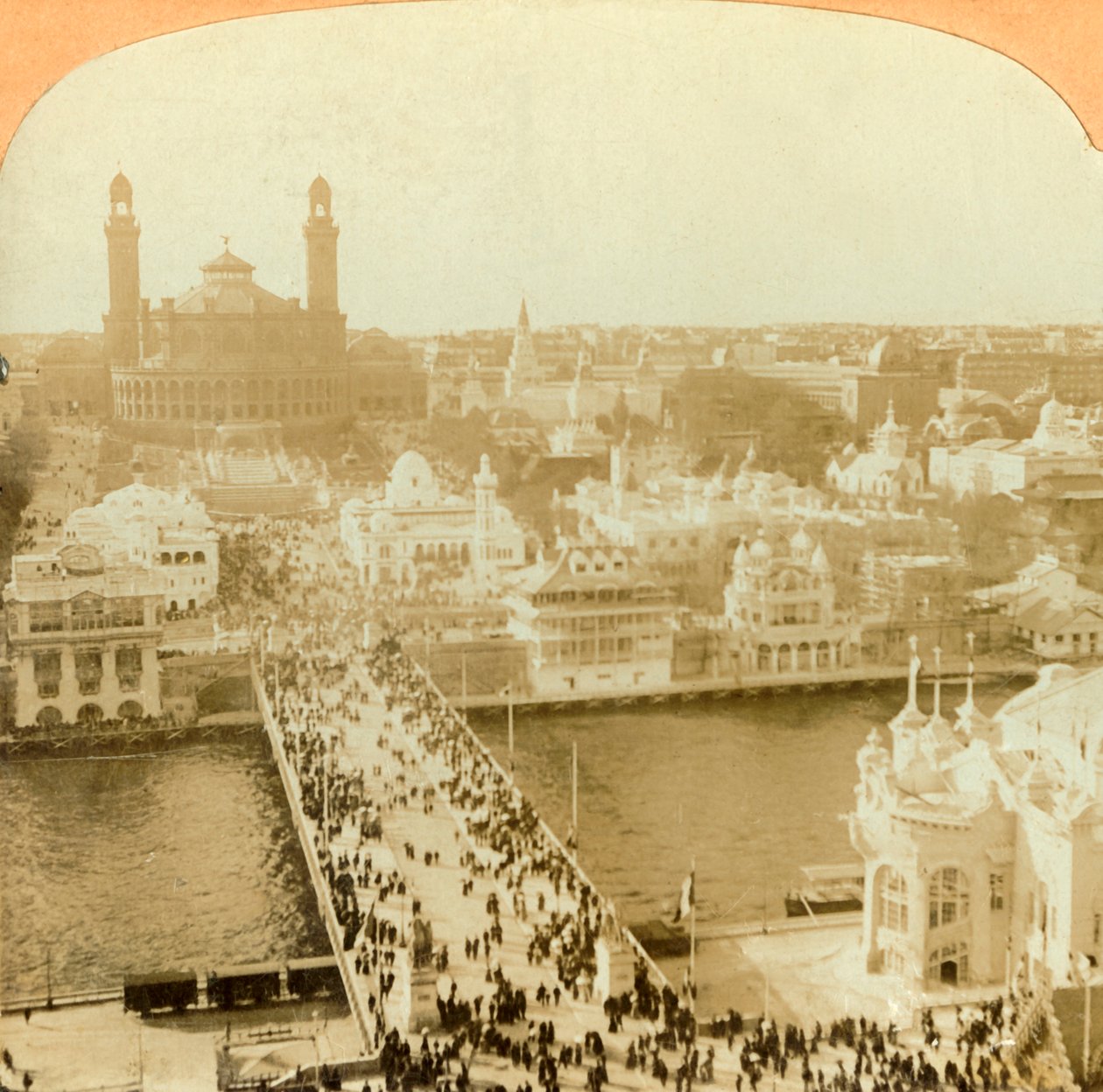 एफिल टॉवर, पेरिस प्रदर्शनी, 1902 से उत्तर की ओर देख रहे हैं। द्वारा अज्ञात