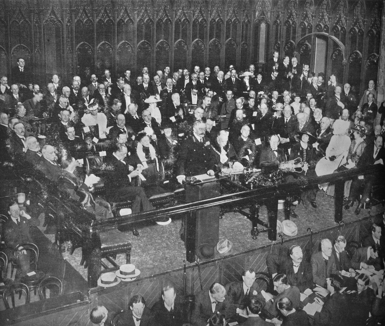लॉर्ड किचनर गिल्डहॉल में 1915 में एक भर्ती अपील कर रहा था द्वारा अज्ञात