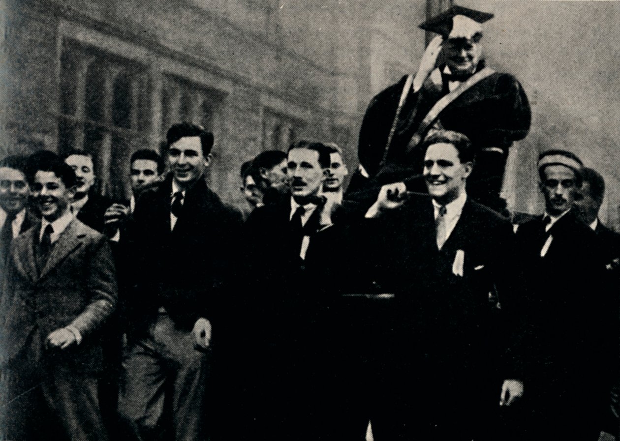 एडिनबर्ग विश्वविद्यालय के लॉर्ड रेक्टर, 1929, 1945। द्वारा अज्ञात