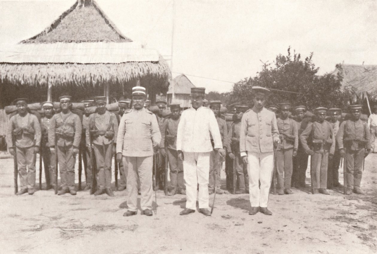 मदीरा-ममोर रेलवे: बोलीविया-ब्राजील सीमा पर: बोलीविया के अधिकारी और सैनिक, 1914 द्वारा अज्ञात
