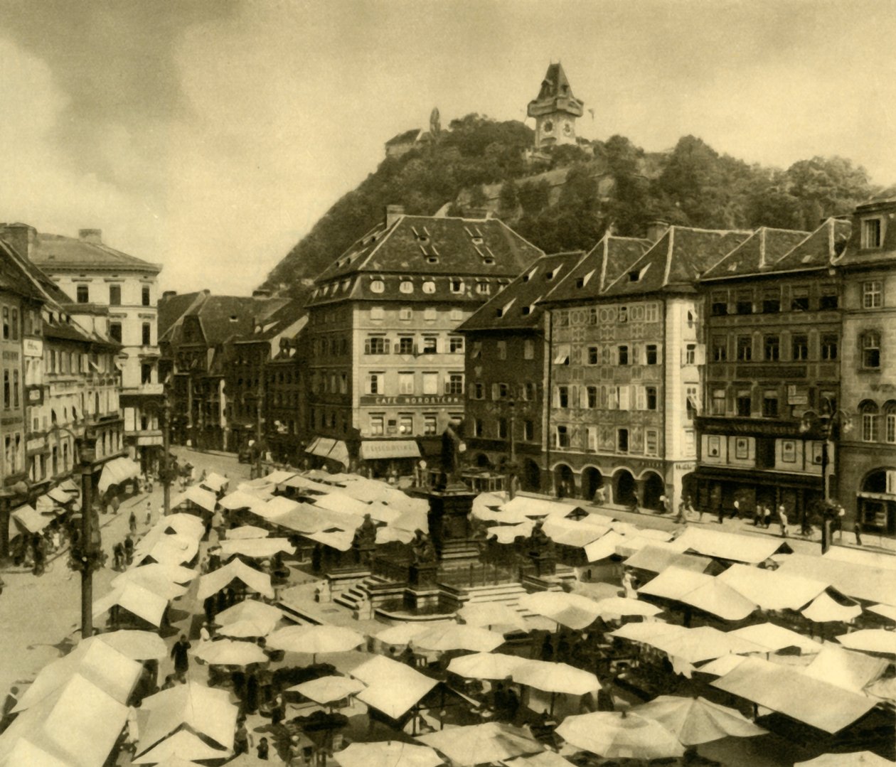 मुख्य वर्ग, ग्राज़, स्टायरिया, ऑस्ट्रिया, c1935। द्वारा अज्ञात
