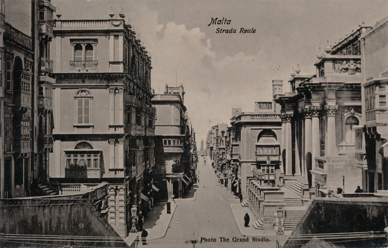 माल्टा - रॉयल रोड, c1900 द्वारा अज्ञात