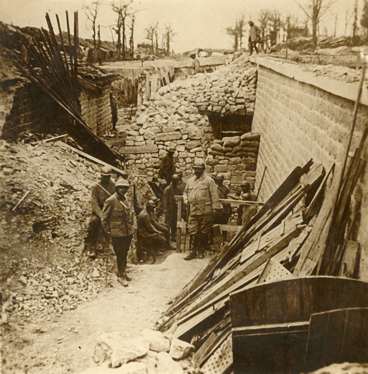 मार्केयू बैरक, वर्दुन, उत्तरी फ्रांस, 1916 द्वारा अज्ञात