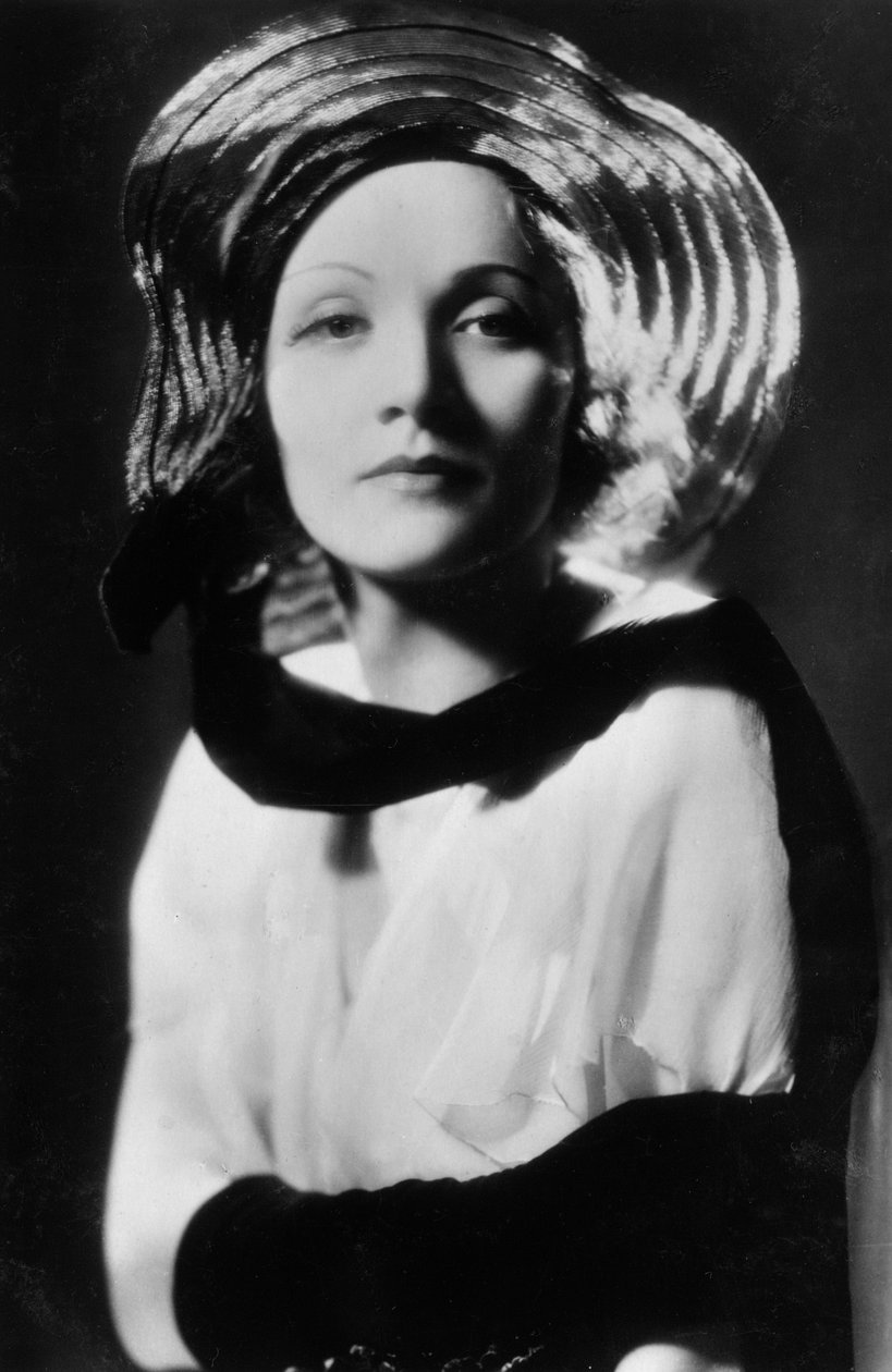 Marlene Dietrich 1901-1992, जर्मन में जन्मी अमेरिकी अभिनेत्री, गायक और मनोरंजन, 20 वीं शताब्दी द्वारा अज्ञात