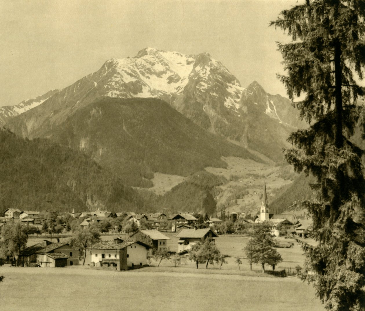 मेफ्रॉफेन, ज़िलर्टल, ऑस्ट्रिया, c1935। द्वारा अज्ञात