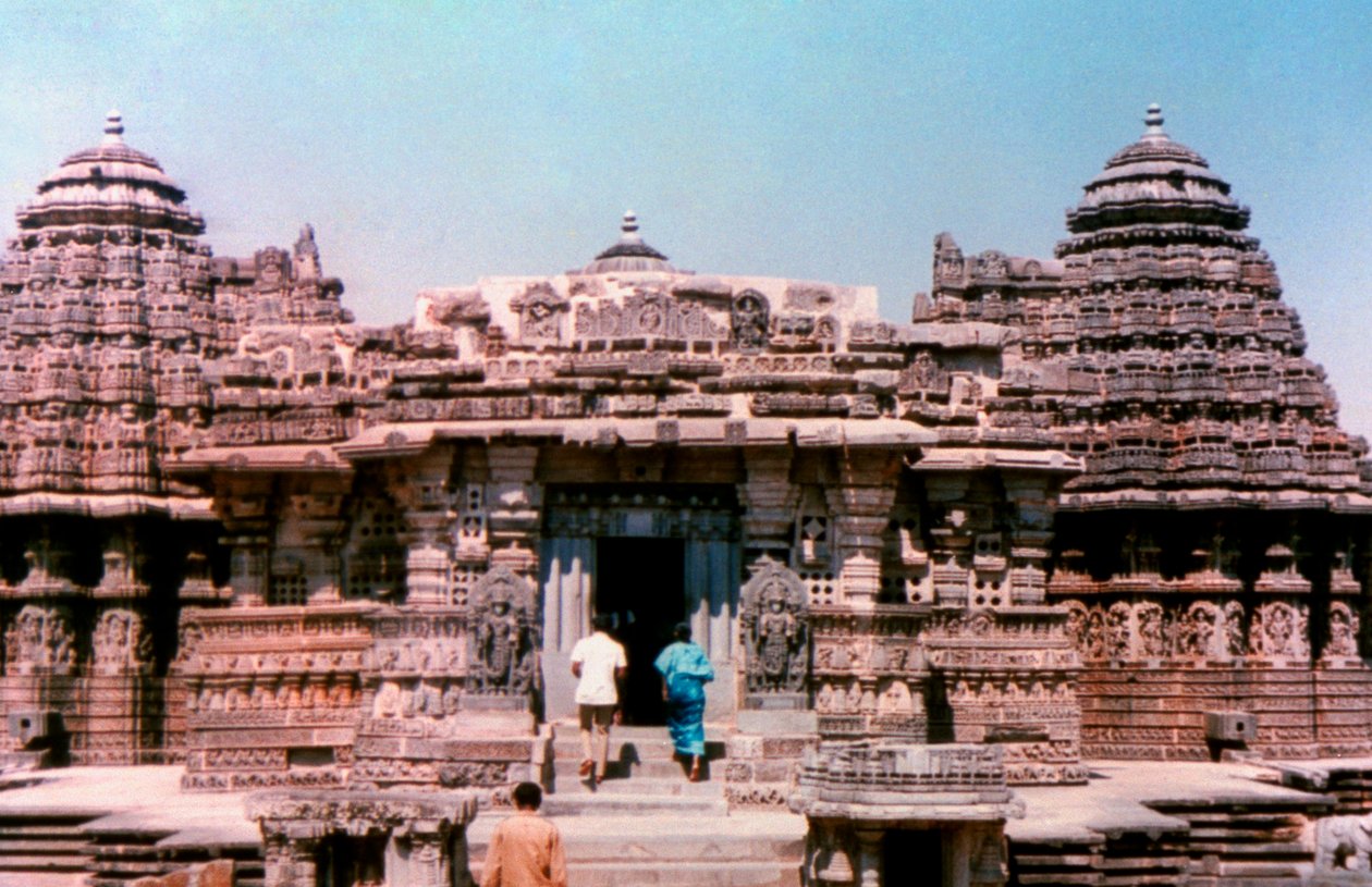 मध्यकालीन हिंदू मंदिर, खजुराहो, भारत, 950 - 1050 द्वारा अज्ञात