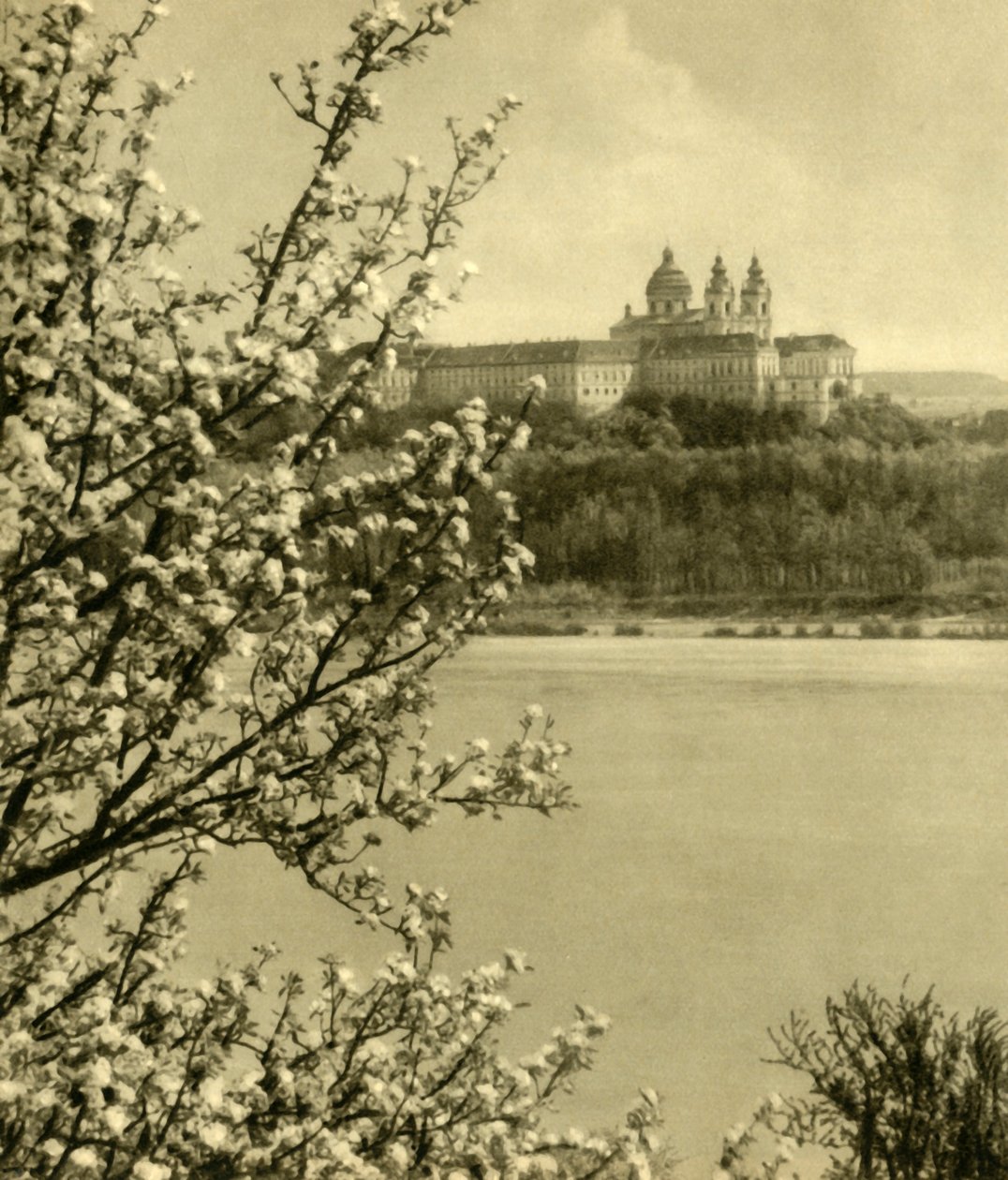 मेलक एबी, लोअर ऑस्ट्रिया, c1935। द्वारा अज्ञात