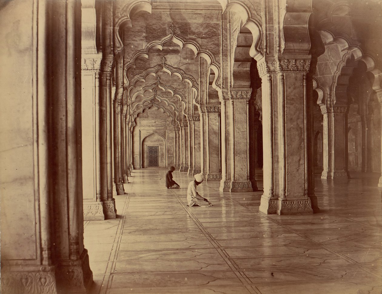 मोती मस्जिद: फोर्ट आगरा के इंटीरियर में पर्ल मस्जिद, 1860-70 के दशक। द्वारा अज्ञात