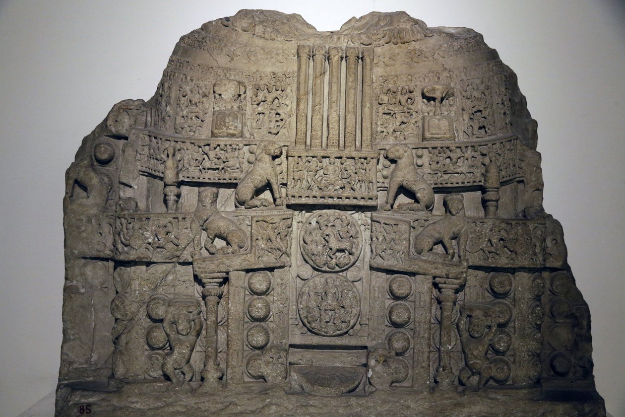 National museum of India, Delhi. Amaravathi stupa illustration. Casing slab. Satavahana द्वारा अज्ञात