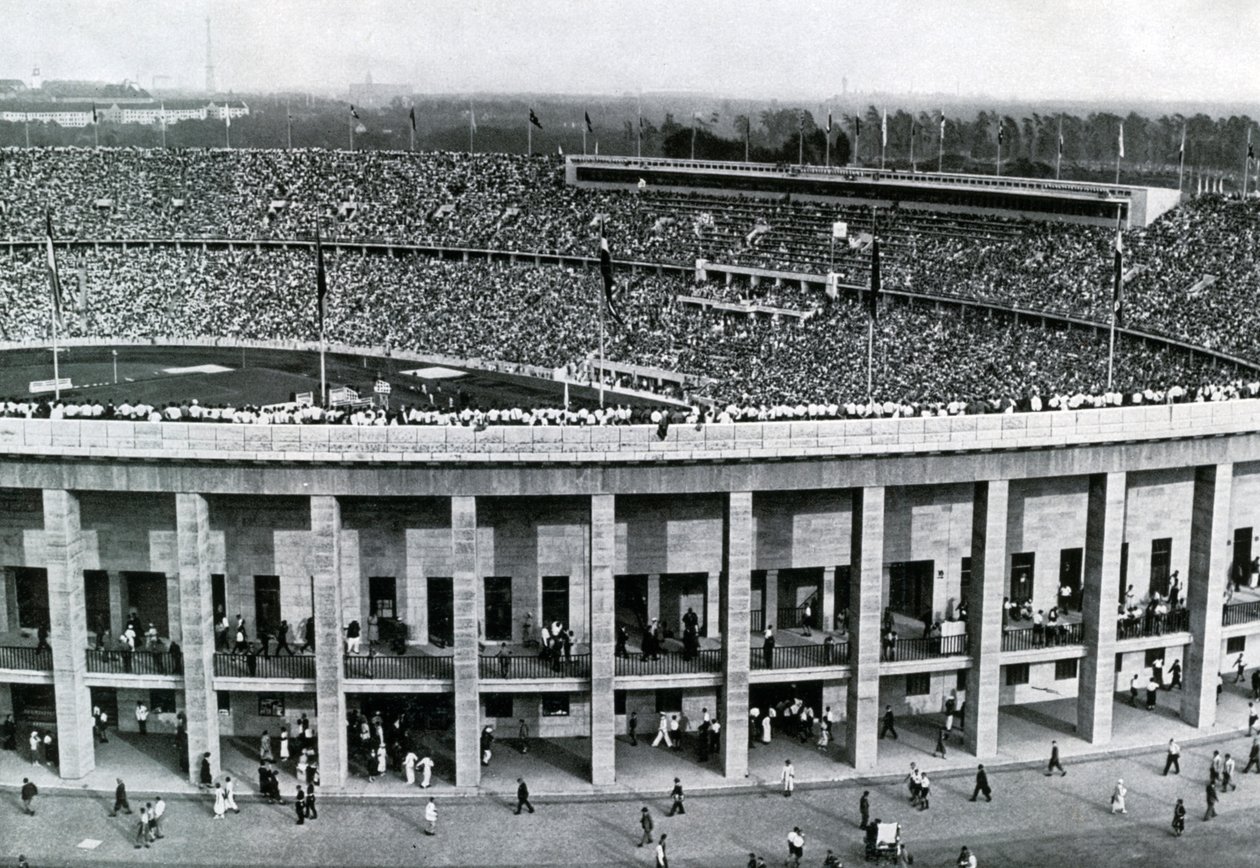 ओलंपिक स्टेडियम, बर्लिन, 1936 द्वारा अज्ञात