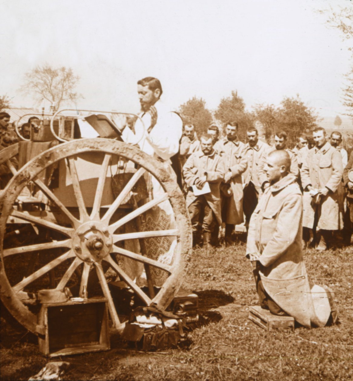 ओपन-एयर मास, कैरिसी, उत्तरी फ्रांस, c1914-c1918। द्वारा अज्ञात