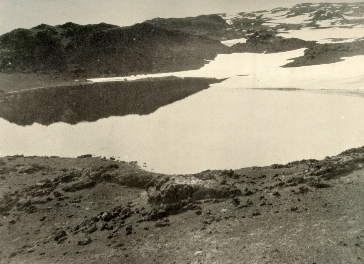 ग्रीष्मकालीन समय में खुली झील में पानी, 1908, 1909 द्वारा अज्ञात