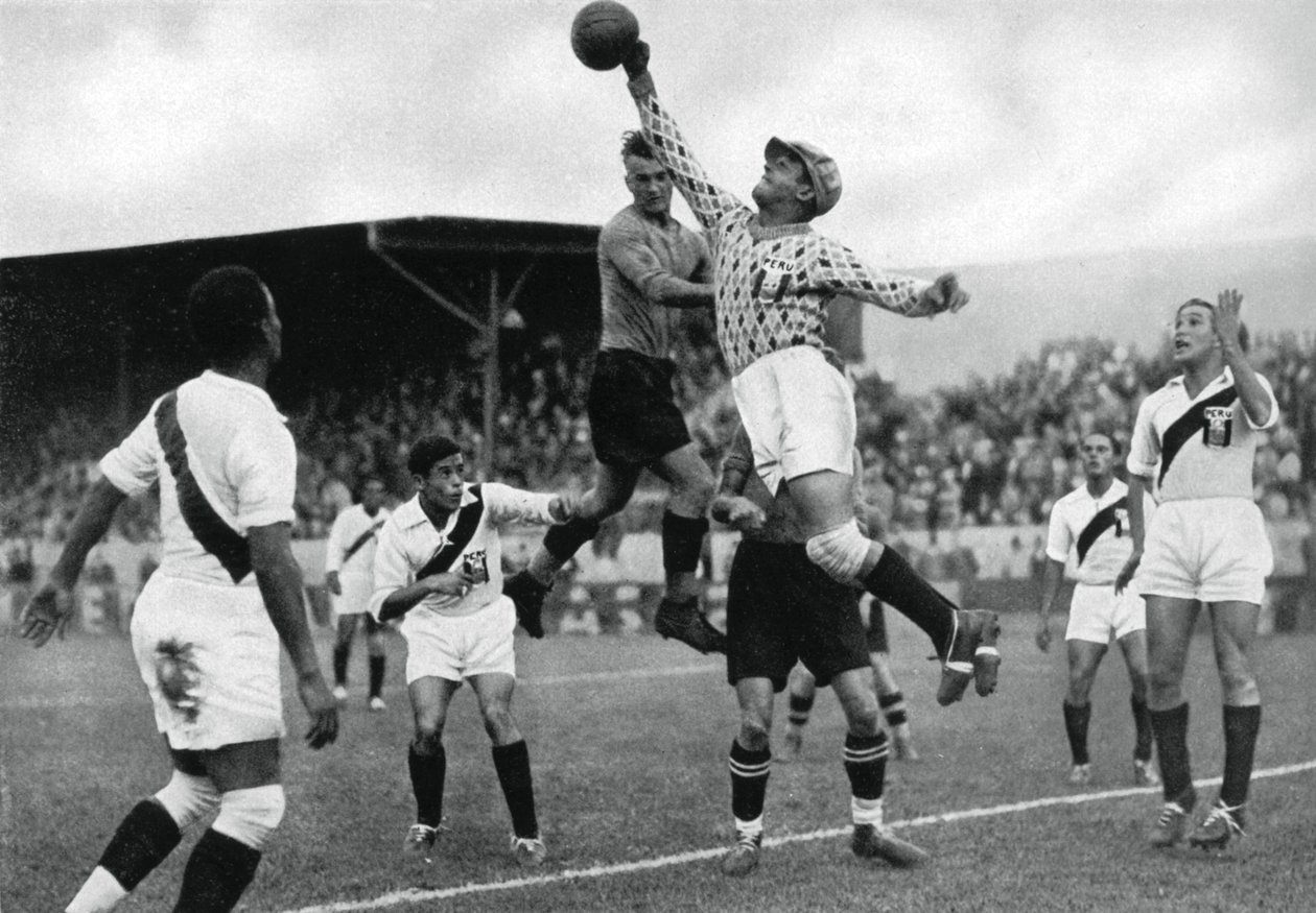 पेरुस ओलंपिक फुटबॉल टीम एक्शन में, बर्लिन ओलंपिक, 1936 द्वारा अज्ञात