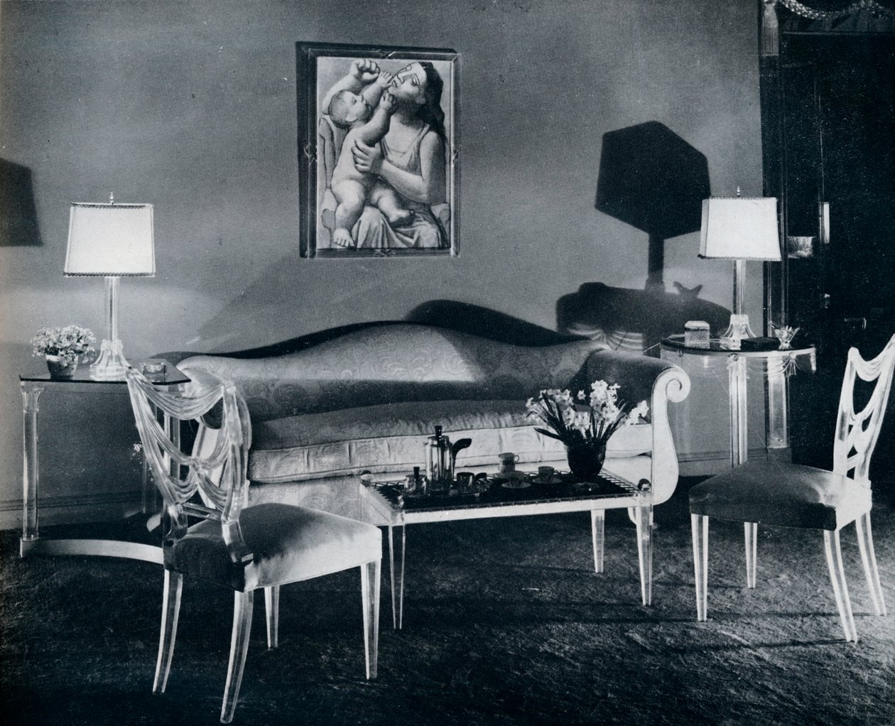 1940 के इंटीरियर में Plexiglas फर्नीचर, 1941 द्वारा अज्ञात