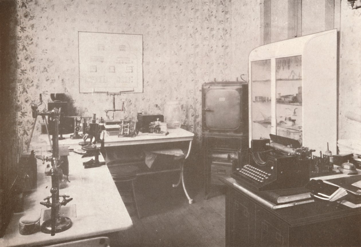 पुलिस जीवाणु प्रयोगशाला, 1914 द्वारा अज्ञात