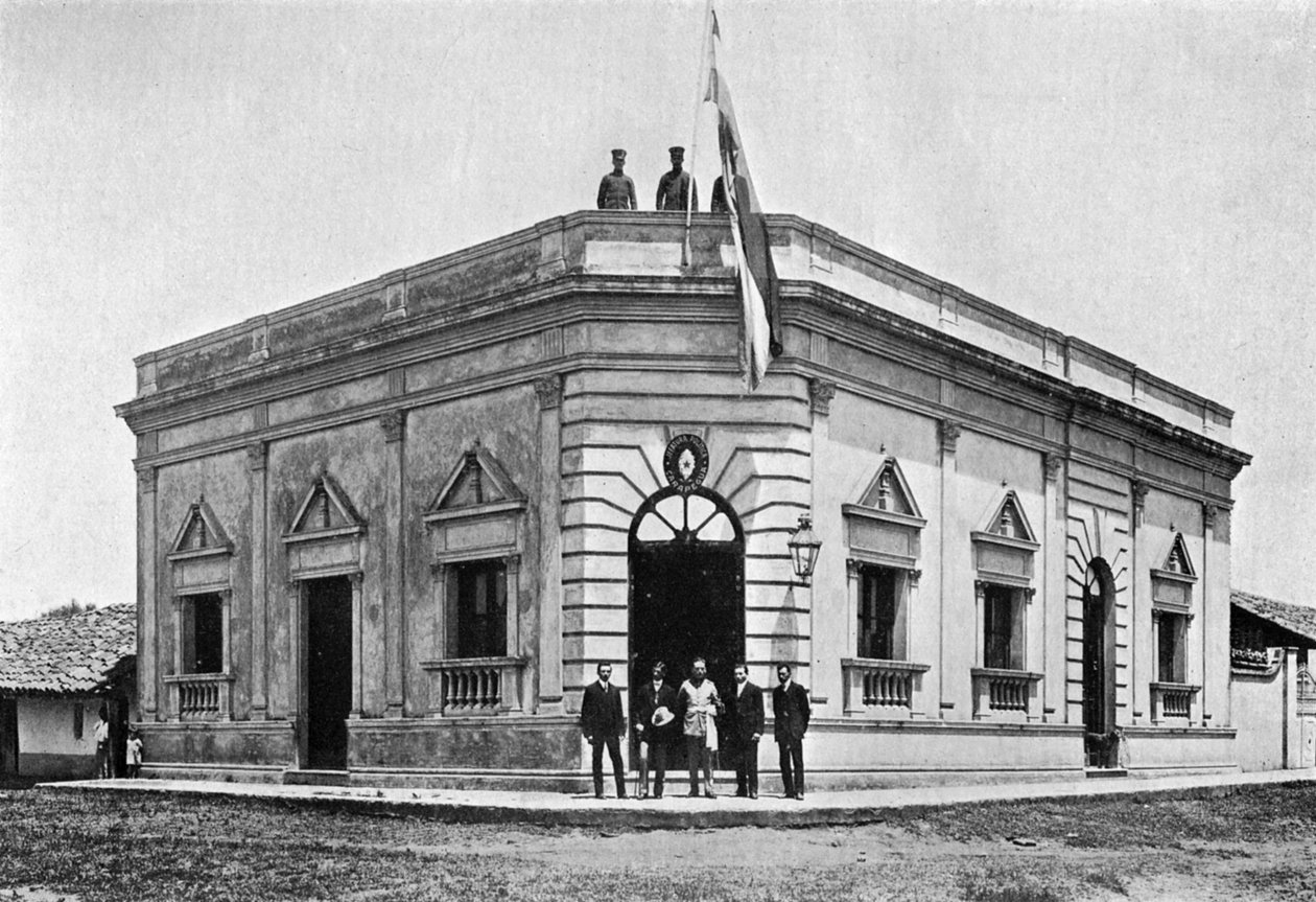 पुलिस मजिस्ट्रेट कार्यालय, कारपेगुआ, पैराग्वे, 1911 द्वारा अज्ञात