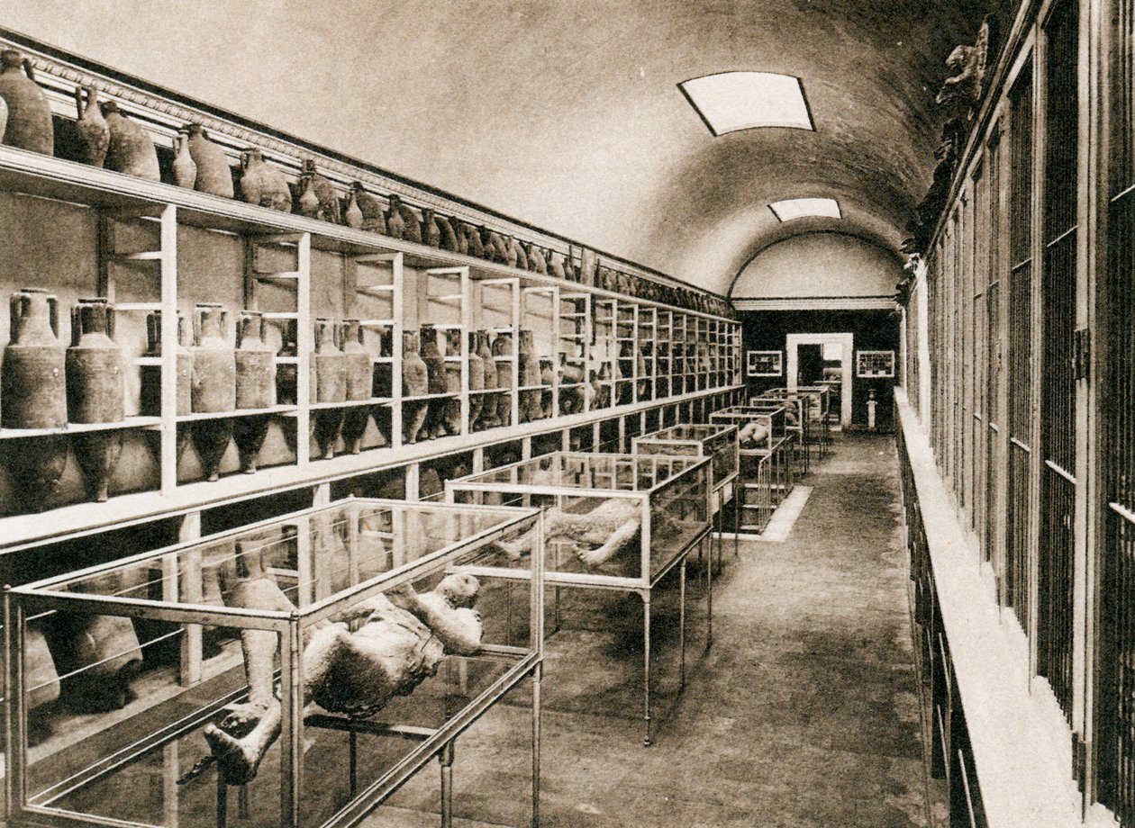 पोम्पेई संग्रहालय, पोम्पेई, इटली, c1900s द्वारा अज्ञात