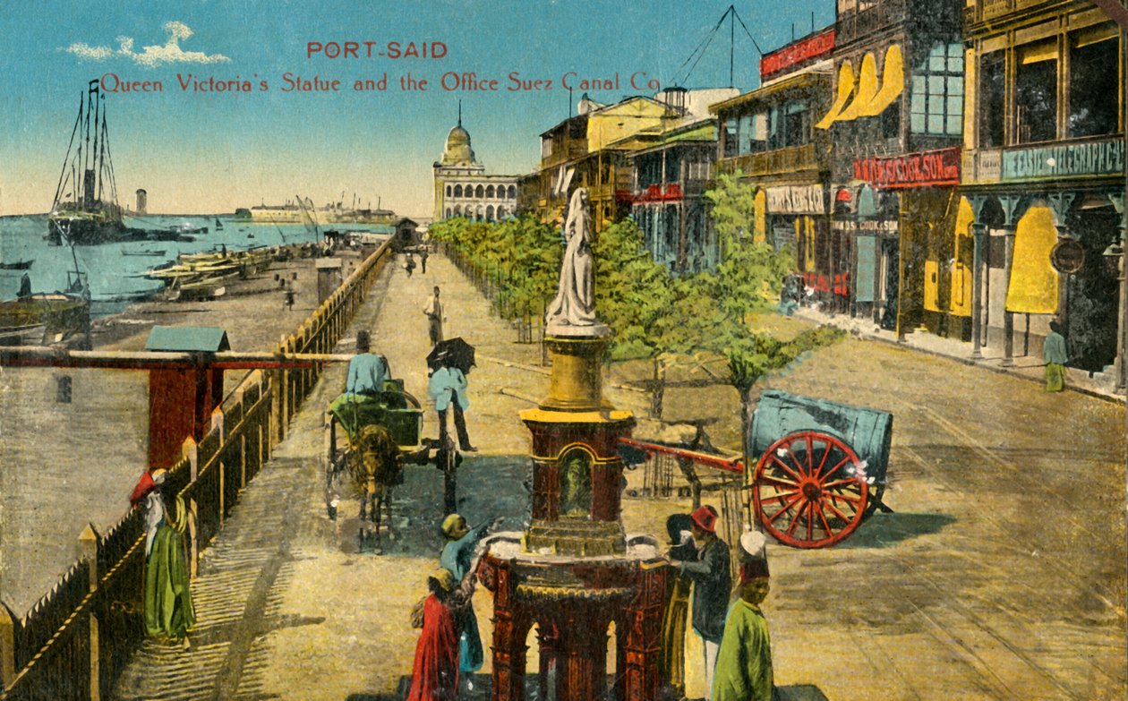 पोर्ट-सेड - क्वीन विक्टोरियस स्टैच्यू और ऑफिस स्वेज नहर कंपनी, c1918-c1939। द्वारा अज्ञात