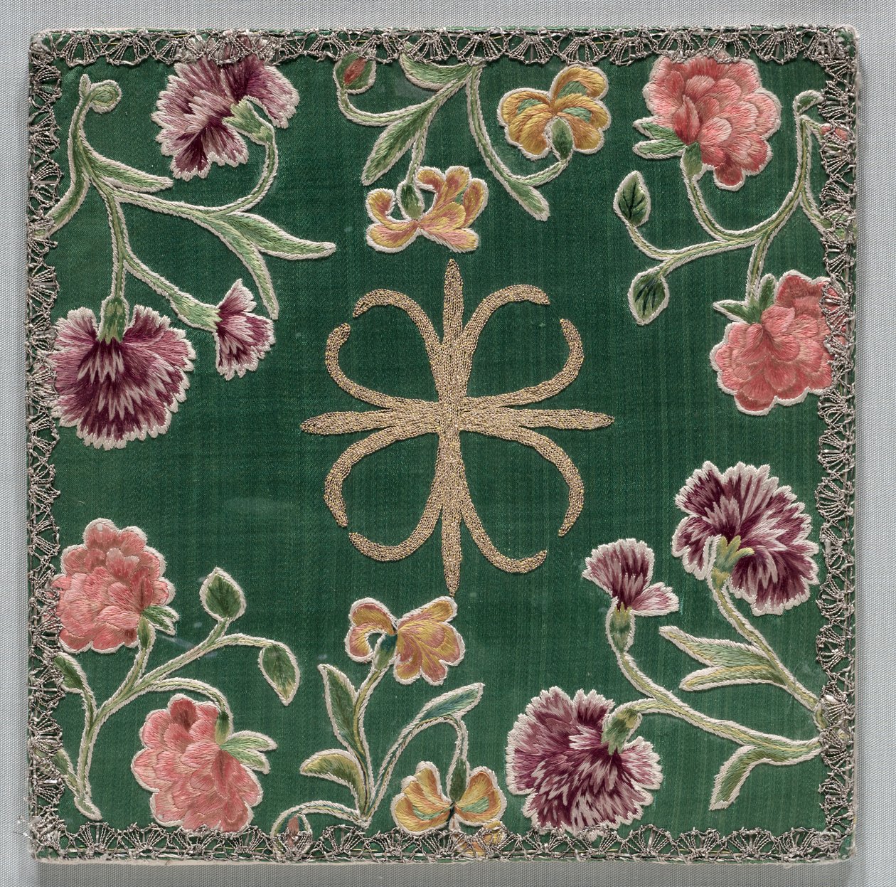 चालिस कवर के लिए थैली, 1700s। द्वारा अज्ञात