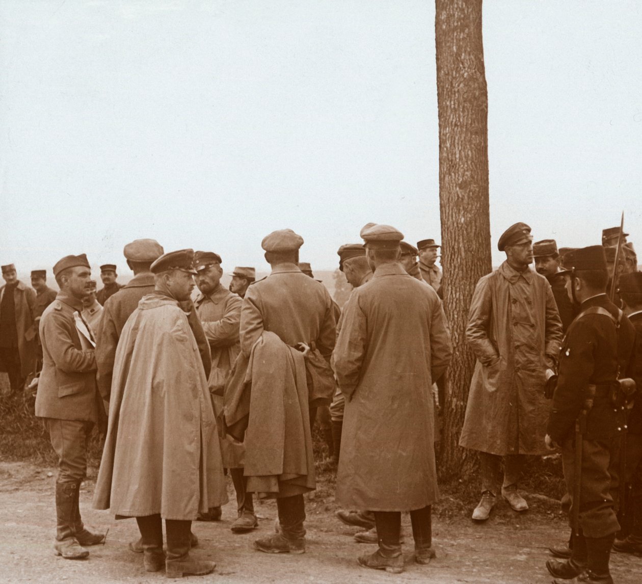 कैदी, रूट डे ल&39;पाइन, फ्रांस, c1914-c1918 द्वारा अज्ञात