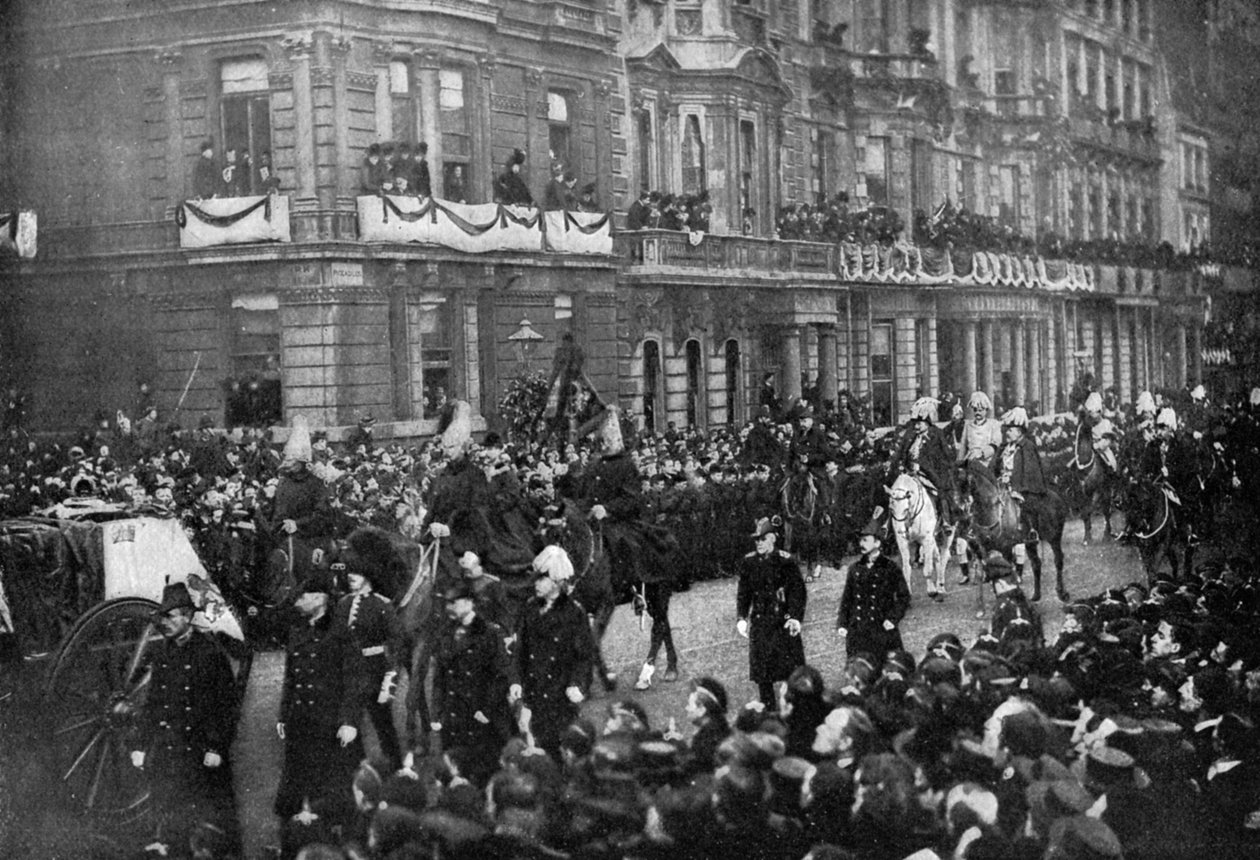 1901 में लंदन से गुजरते हुए रानी विक्टोरिया का अंतिम संस्कार द्वारा अज्ञात