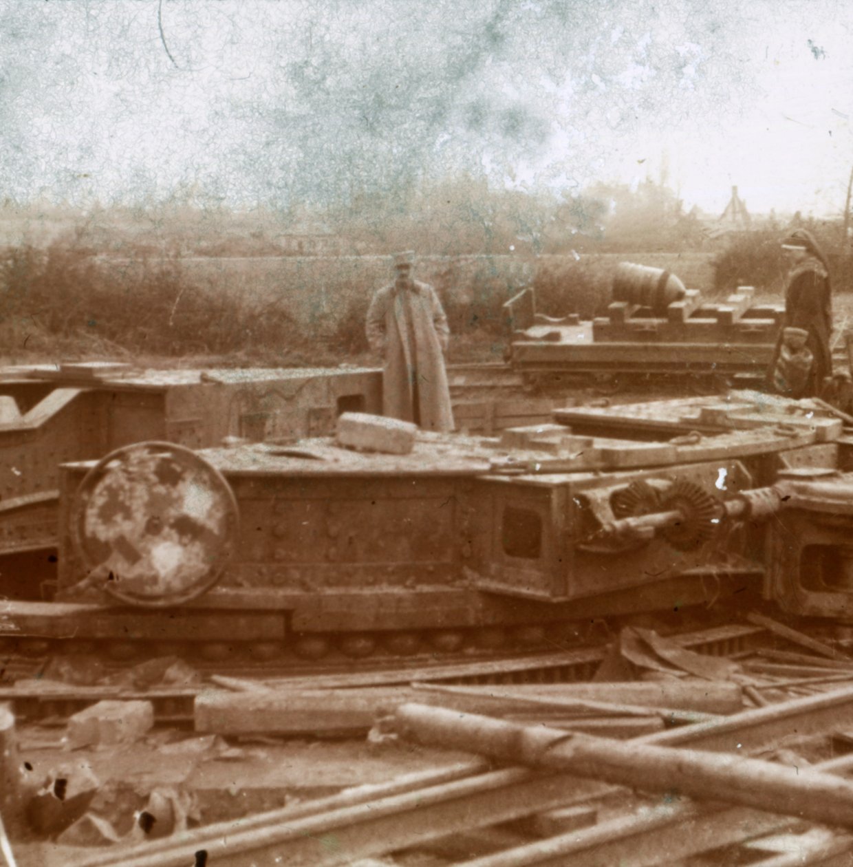 बिग बर्था बंदूक के लिए रेलवे बढ़ते हुए, c1914-c1918 द्वारा अज्ञात