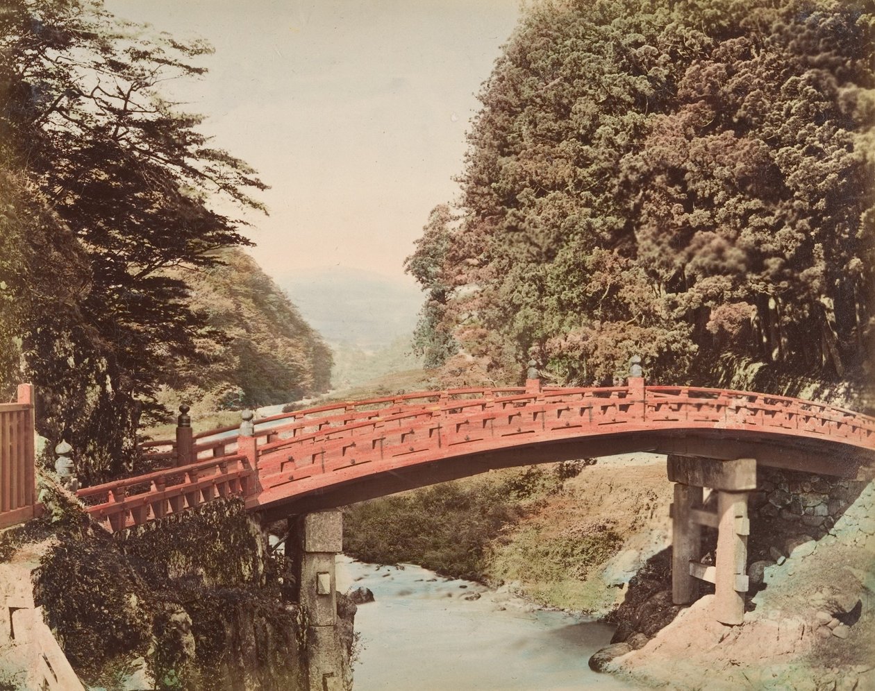 [रेड ब्रिज], 1870 के दशक। द्वारा अज्ञात