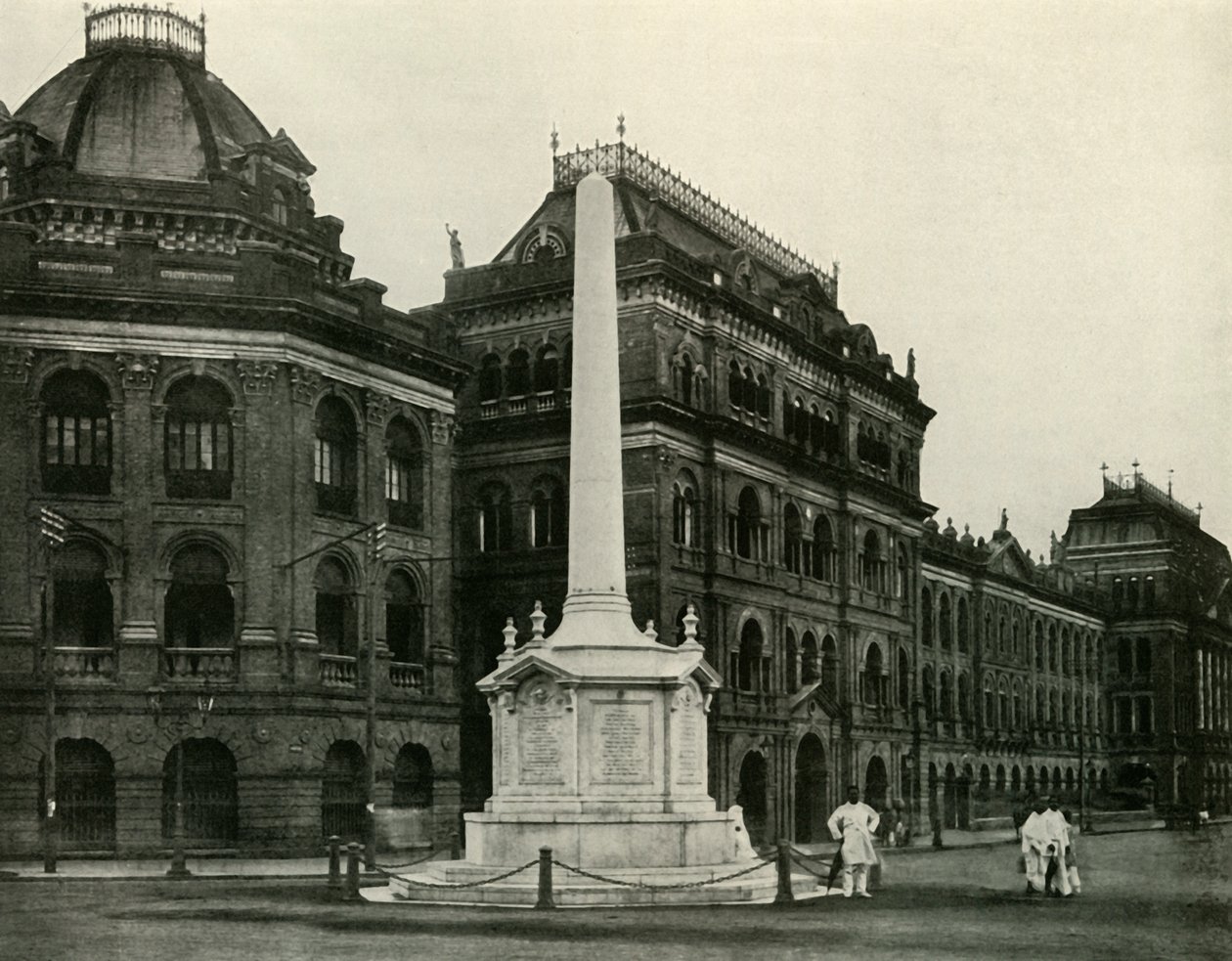1925 में लॉर्ड कर्जन द्वारा बनाए गए होलवेल स्मारक की प्रतिकृति। द्वारा अज्ञात