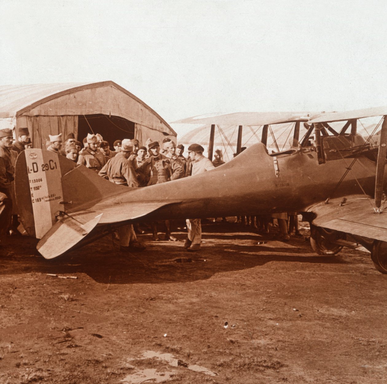 लड़ाकू विमान की वापसी, c1914-c1918 द्वारा अज्ञात