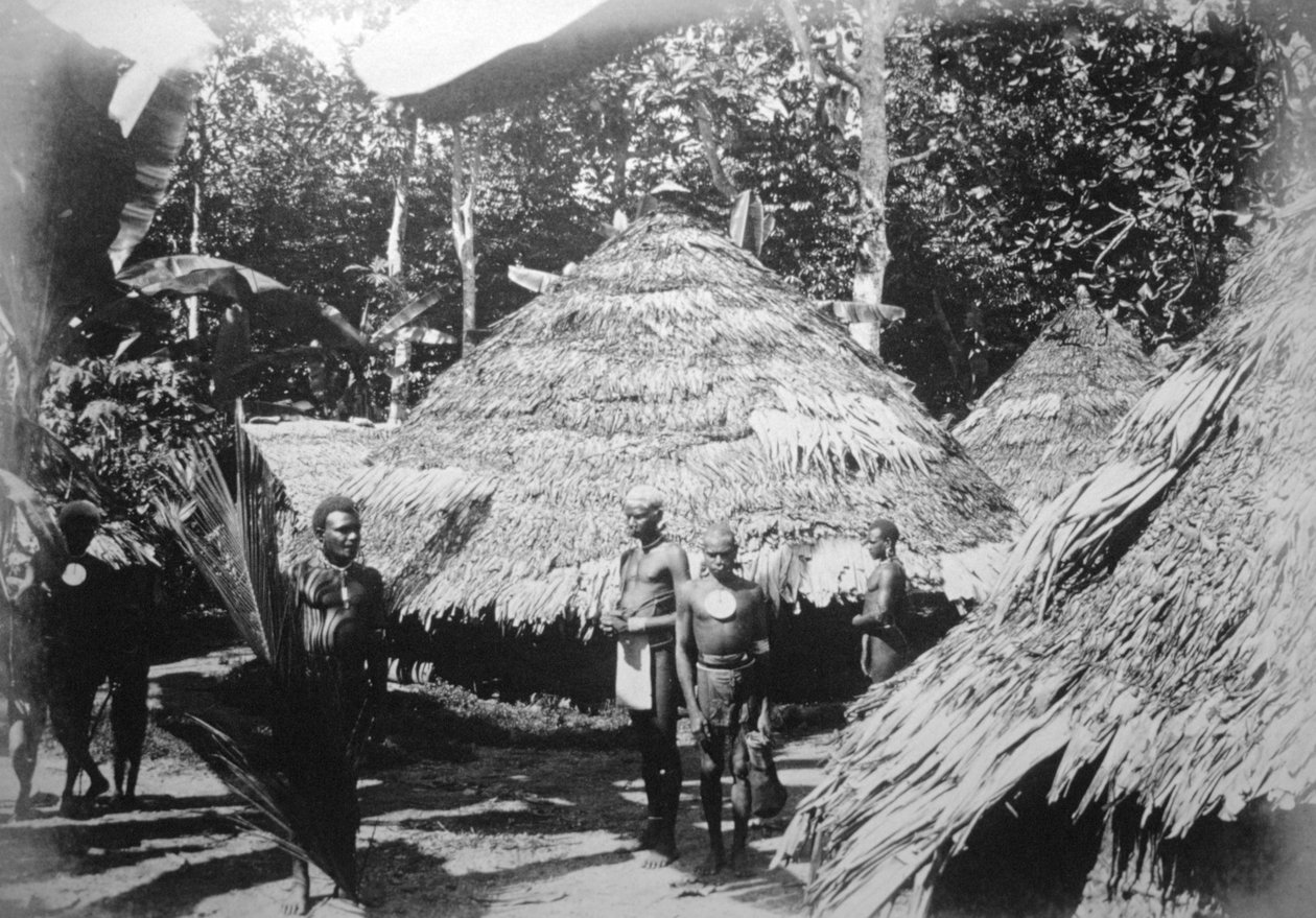 टिमोटू, सांता क्रूज़, 1892 में मूल निवासियों के गोल घर द्वारा अज्ञात