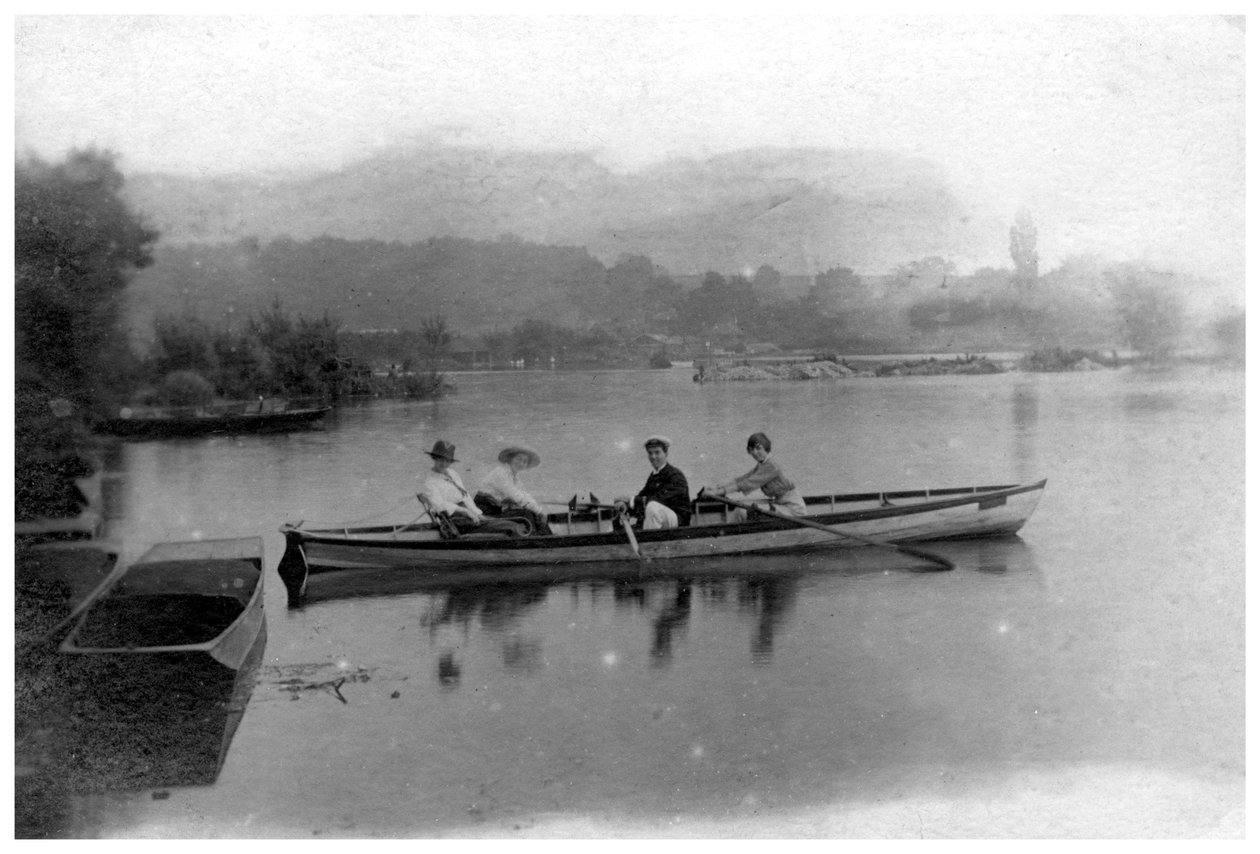 झील पर रोते हुए, c1900-1919 द्वारा अज्ञात